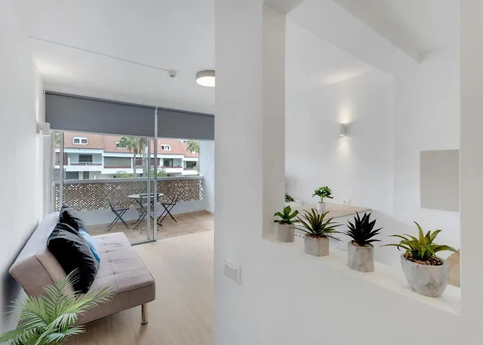 Playa Honda * Playa de las Américas